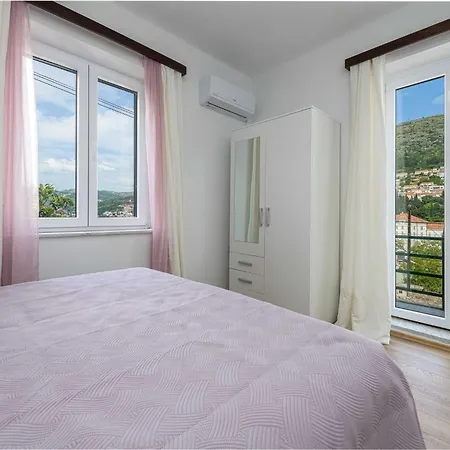 Iva - One Bedroom With Balcony Ντουμπρόβνικ